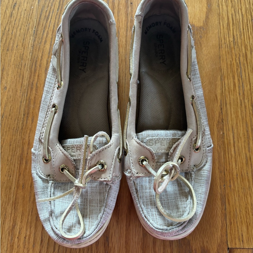 Sperry Cream Flats with Moccasin Stitching